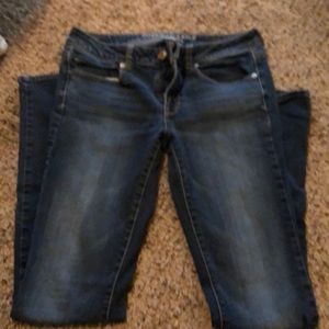 Women’s American Eagle jeans